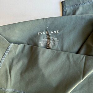 light green everlane perform leggings size medium